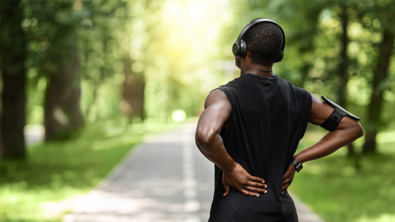 ThermaCare_Rueckenschmerzen-Joggen_Buehne_ ThermaCare_Rueckenschmerzen-Joggen_Buehne_